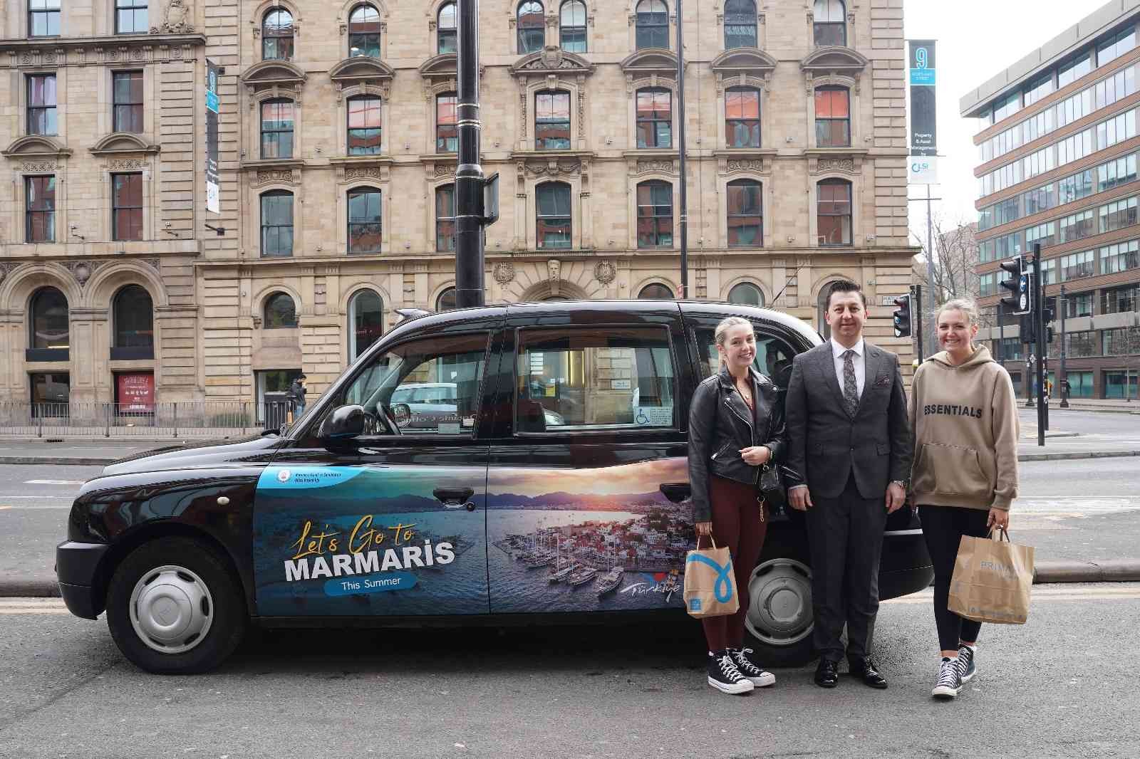 Marmaris Esnaf Odası Başkanı Ayyıldız, İngiltere’de taksiler ile ‘Haydi Marmaris’e’ çağrısı yaptı