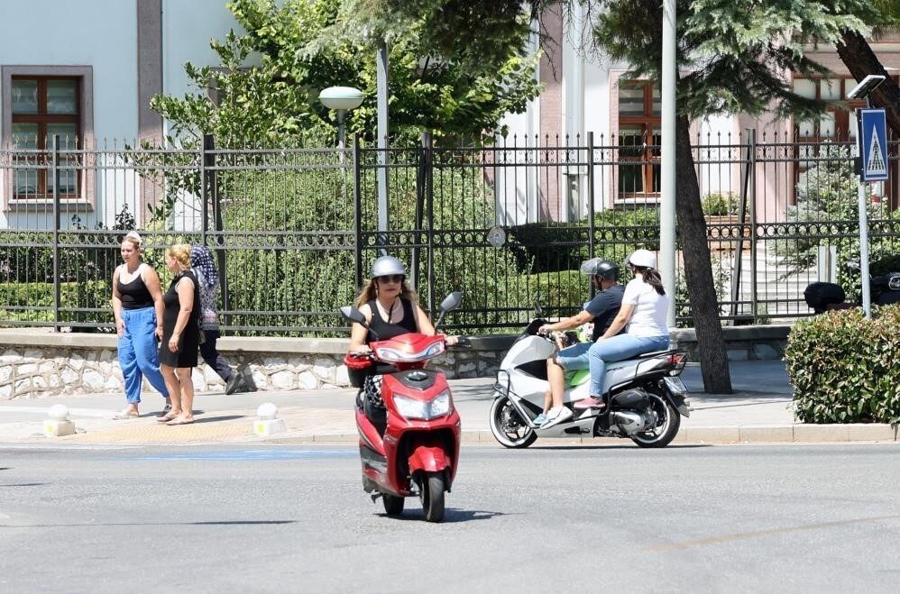 Bir ayda 1641 motosiklet trafiğe çıktı
