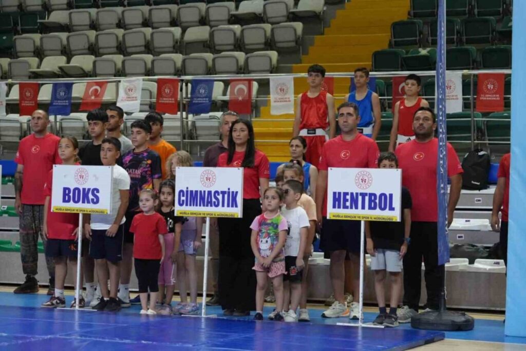 GSB ve engelsiz spor okulları yaz dönemi coşkuyla başladı