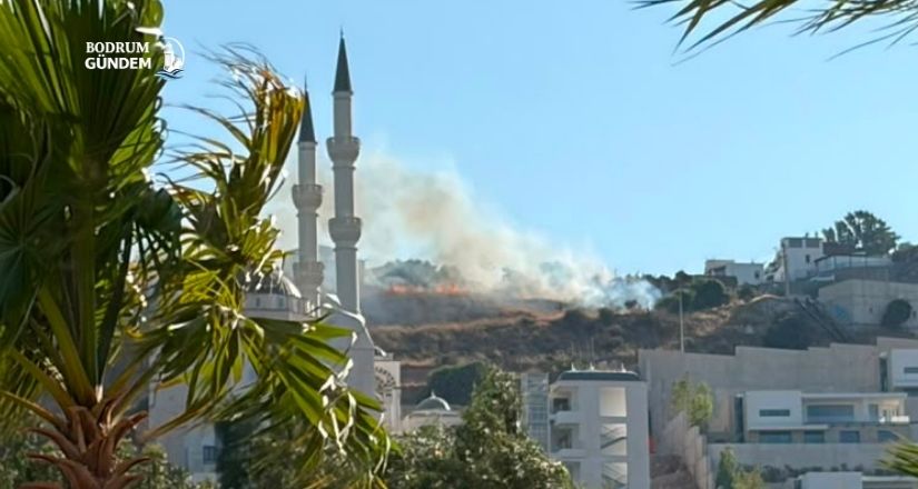 Bodrum Camii ve Külliyesi Yakınında Yangın Paniği