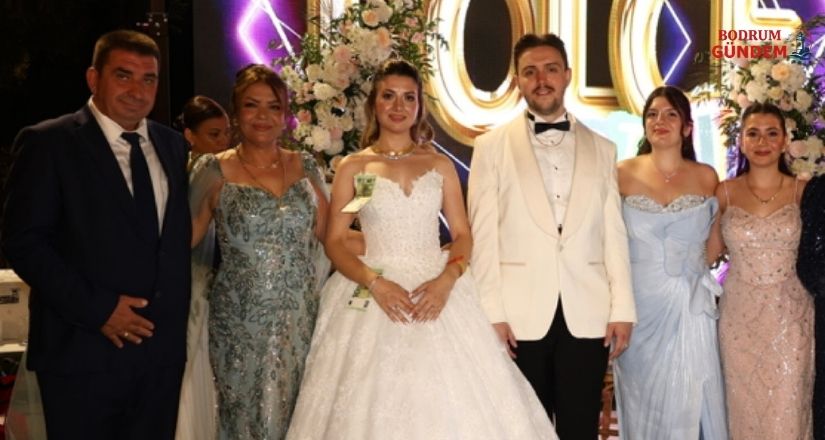 Pakyürek Ailesinden Görkemli Düğün Gecesi