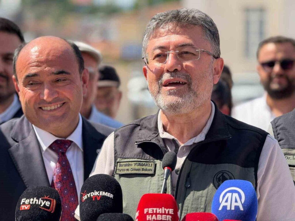 Bakan Yumaklı: “Bereketli toprakların potansiyelini daha da artıracağız”