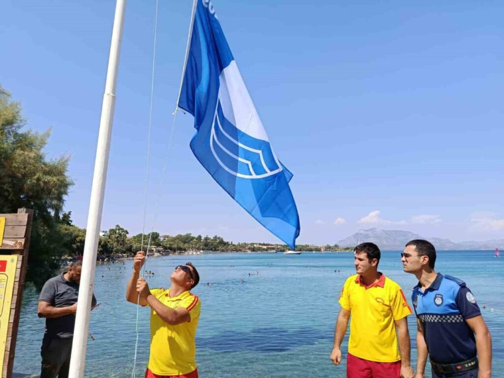 Mavi Bayrak yeniden gönderde