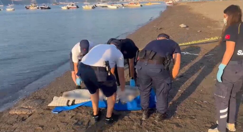 Kıyıda erkek cesedi bulundu