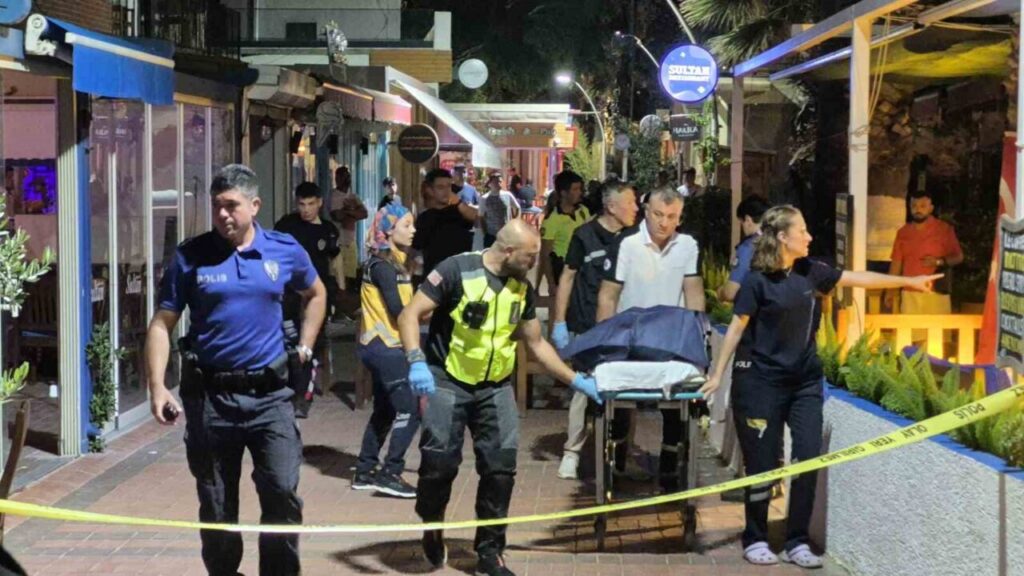 Bitez Sahilinde Kanlı Gece: Restoranda Silahlı Saldırı, 1 Ölü